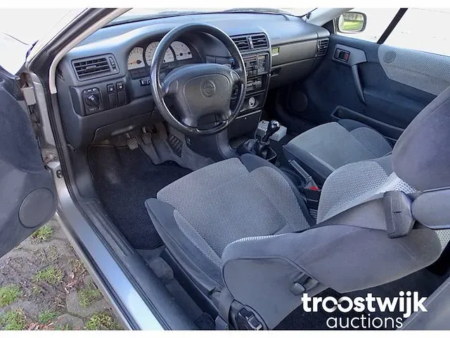 Opel calibra 2.0i - afbeelding 13 van  38