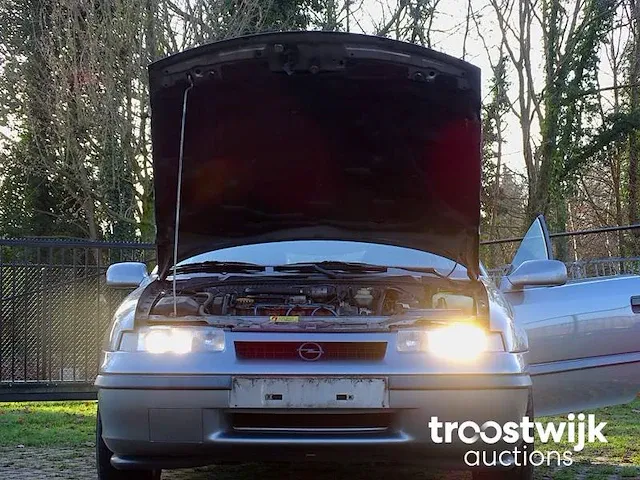 Opel calibra 2.0i - afbeelding 27 van  38