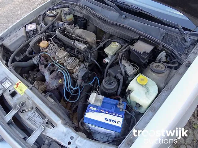 Opel calibra 2.0i - afbeelding 28 van  38