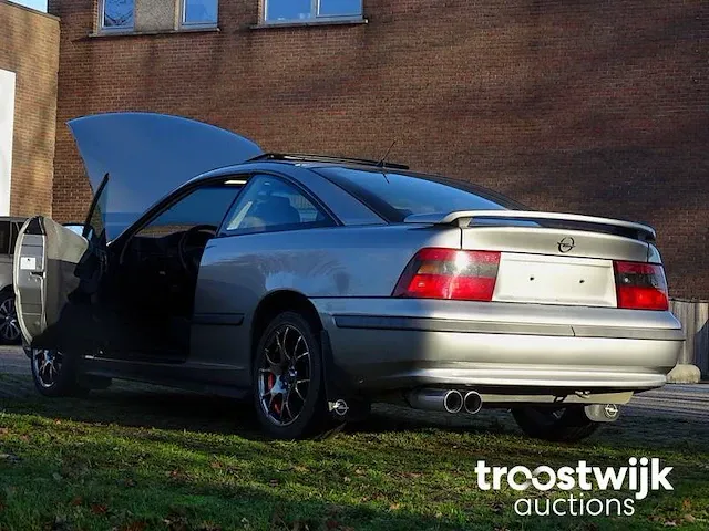 Opel calibra 2.0i - afbeelding 32 van  38