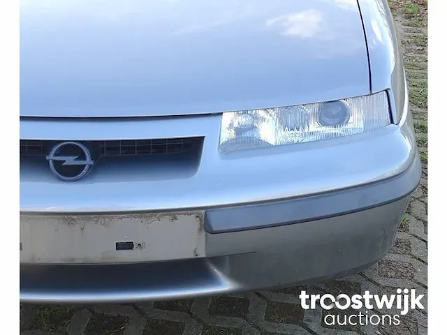 Opel calibra 2.0i - afbeelding 37 van  38