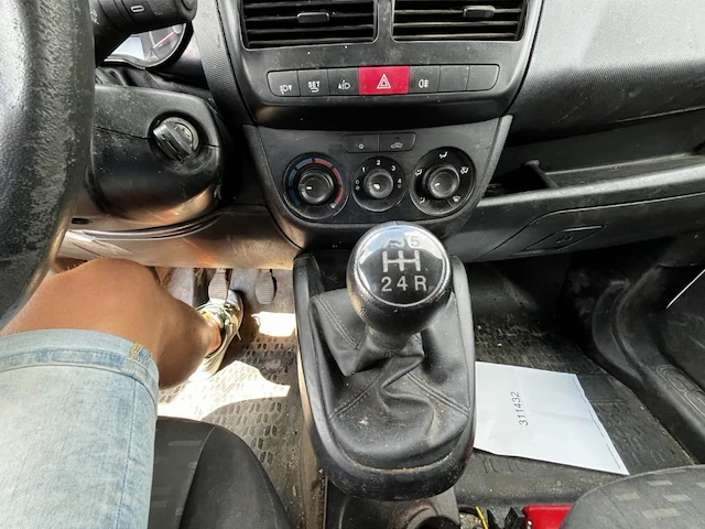 Opel combo 2000 cargo swb 1.3 cdti l1h1 (eu5) 90, 2015 - afbeelding 2 van  34