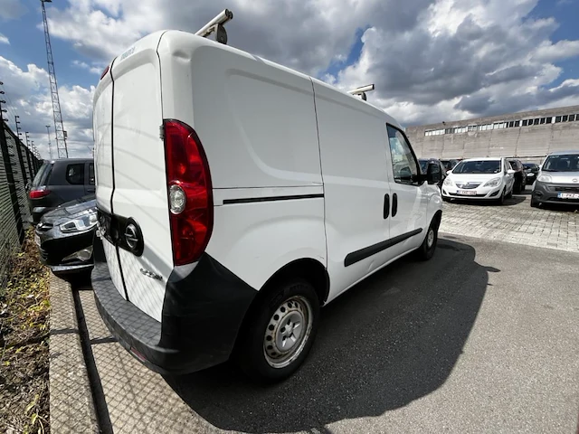 Opel combo 2000 cargo swb 1.3 cdti l1h1 (eu5) 90, 2015 - afbeelding 30 van  34