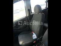 Opel combo auto - afbeelding 7 van  24