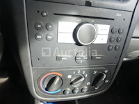 Opel combo auto - afbeelding 22 van  24