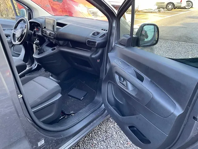 Opel combo bedrijfswagen - afbeelding 17 van  25