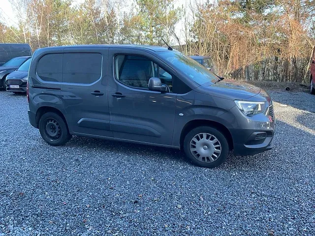 Opel combo bedrijfswagen - afbeelding 20 van  25
