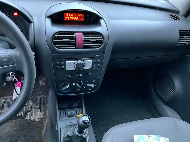 Opel combo personenauto - afbeelding 19 van  27