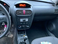 Opel combo personenauto - afbeelding 19 van  27