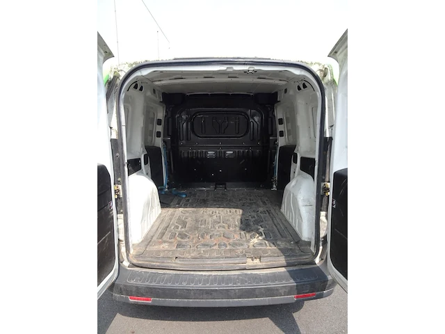 Opel combo - afbeelding 9 van  9