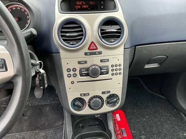 Opel corsa - 2007 - afbeelding 9 van  28