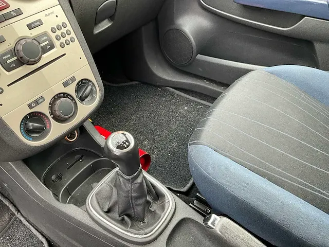 Opel corsa - 2007 - afbeelding 10 van  28