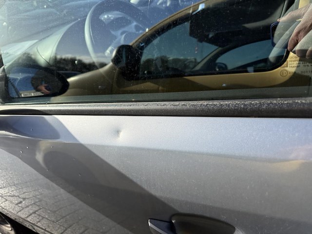 Opel corsa 1.0i essentia,2010 - afbeelding 19 van  26