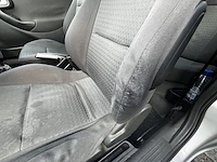 Opel corsa 1.0i xep 12v essentia 60,2002 - afbeelding 8 van  39