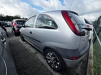Opel corsa 1.0i xep 12v essentia 60,2002 - afbeelding 34 van  39