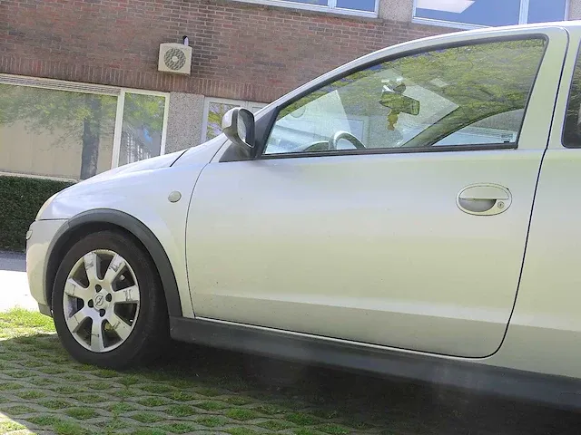 Opel corsa 1.2 twinport automatic - afbeelding 2 van  49