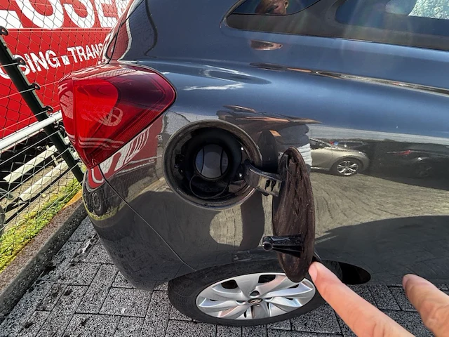 Opel corsa 1.2i essentia 70,2016 - afbeelding 11 van  27