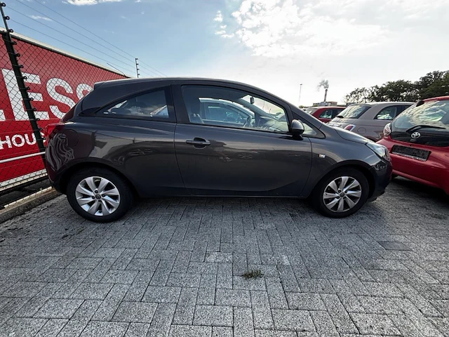 Opel corsa 1.2i essentia 70,2016 - afbeelding 22 van  27