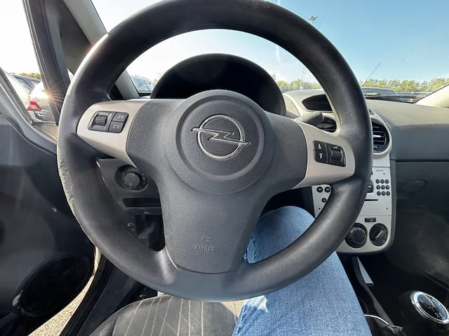 Opel corsa 1.2i essentia 80, 2008 - afbeelding 3 van  31