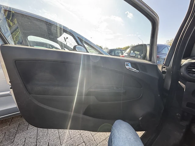 Opel corsa 1.2i essentia 80, 2008 - afbeelding 5 van  31