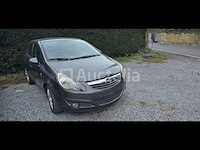 Opel corsa 1.3 2010 - afbeelding 2 van  17