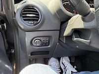 Opel corsa 1.3 cdti ecoflex essentia start/stop dpf 95, 2010 - afbeelding 7 van  25