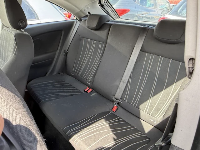 Opel corsa 1.3 cdti ecoflex essentia start/stop dpf 95, 2010 - afbeelding 8 van  25