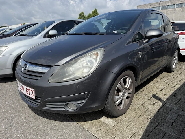 Opel corsa 1.3 cdti ecoflex essentia start/stop dpf 95, 2010 - afbeelding 1 van  25