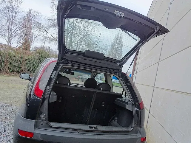 Opel corsa 1.7 dti 16v 'elegance' - afbeelding 16 van  45