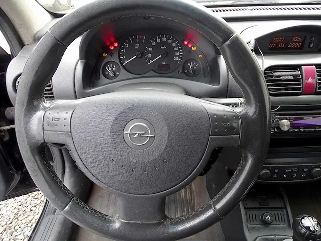 Opel corsa 1.7 dti 16v 'elegance' - afbeelding 30 van  45