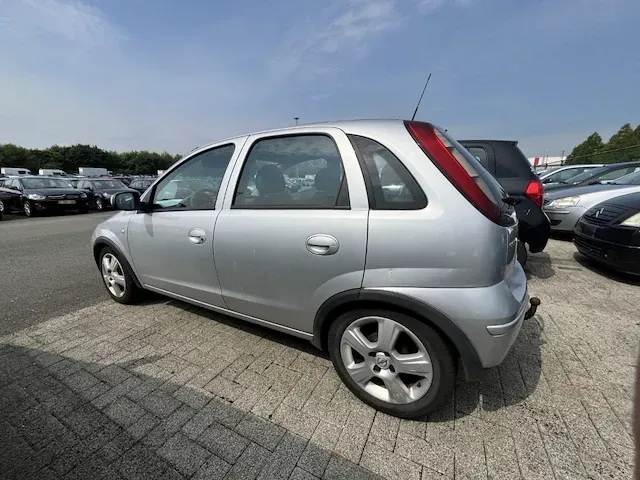 Opel corsa, 2005 - afbeelding 27 van  30