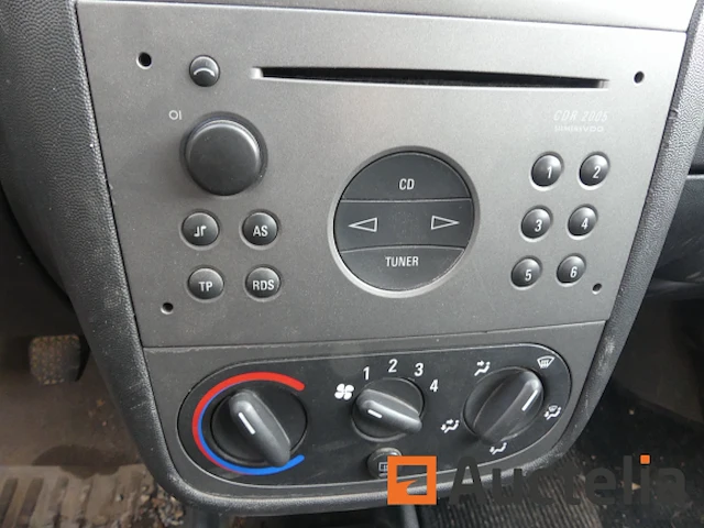 Opel corsa auto - afbeelding 19 van  19