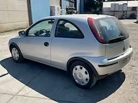 Opel corsa benzine - afbeelding 3 van  8