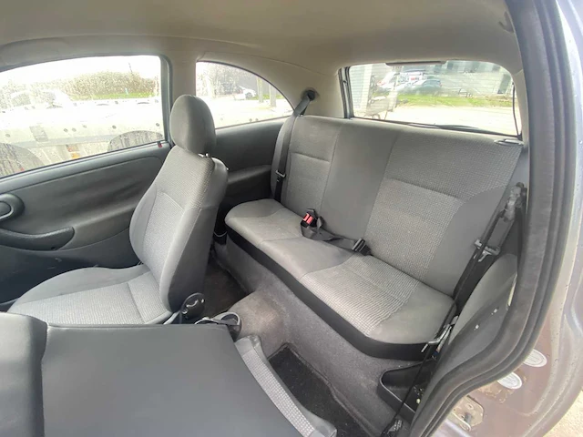 Opel corsa c, 2003 - afbeelding 6 van  25