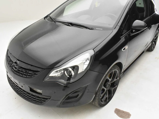 Opel corsa opc - afbeelding 18 van  27