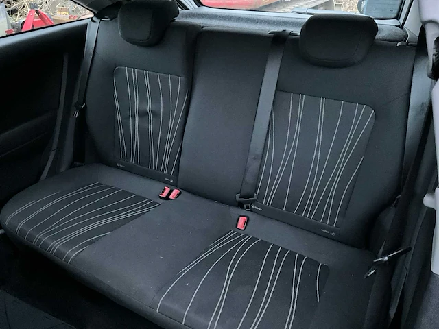 Opel corsa personenauto - afbeelding 17 van  28