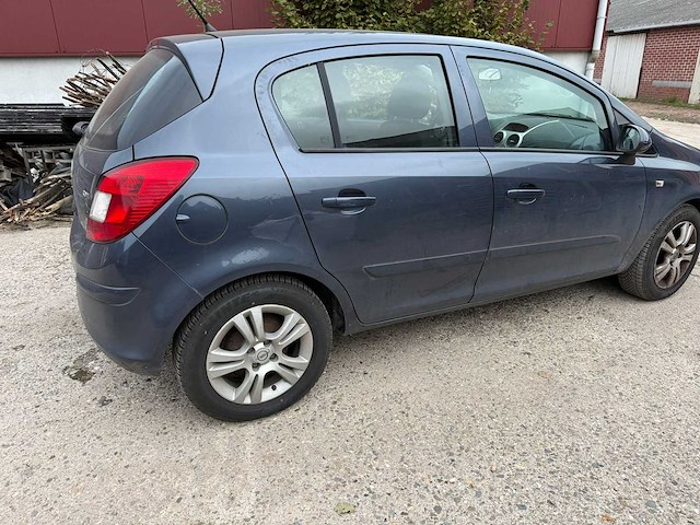Opel corsa personenwagen 2008 - afbeelding 17 van  20