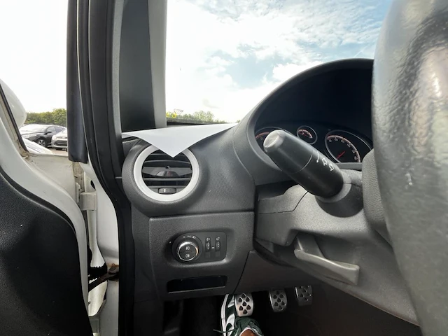 Opel corsa,2010 - afbeelding 4 van  26