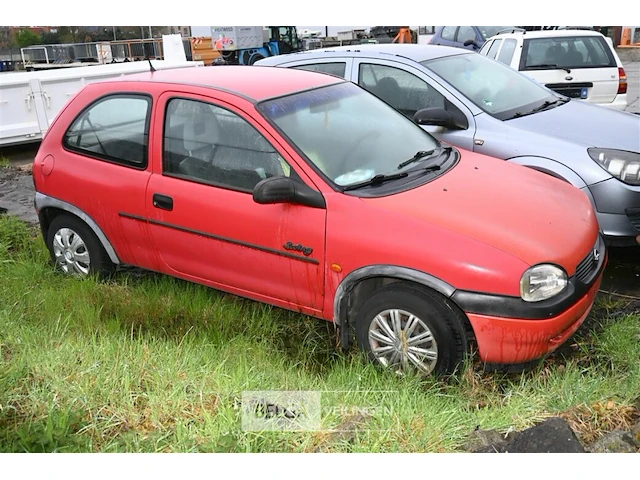 Opel corsa - afbeelding 1 van  5