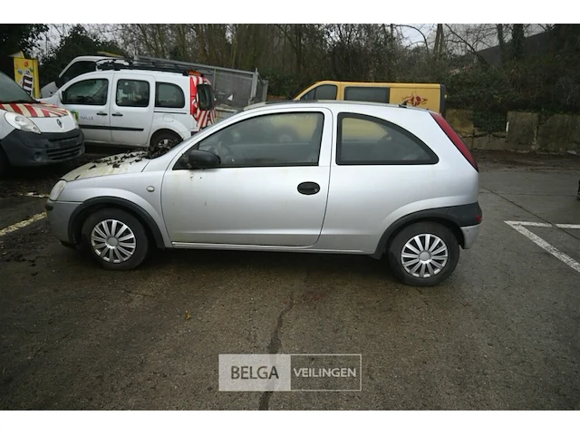 Opel corsa - afbeelding 8 van  19