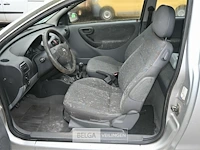 Opel corsa - afbeelding 10 van  19