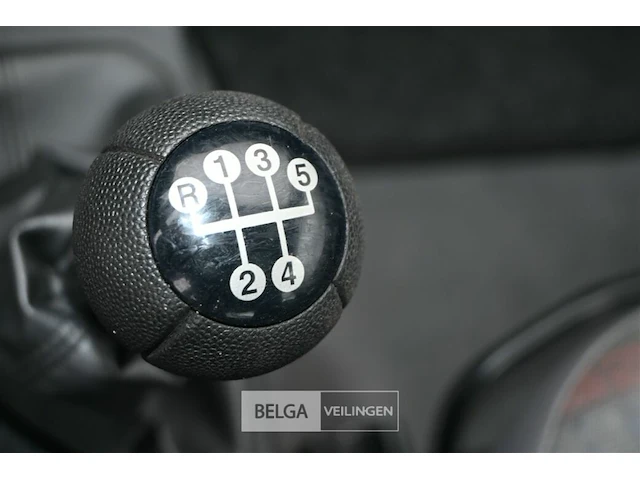 Opel corsa - afbeelding 11 van  19