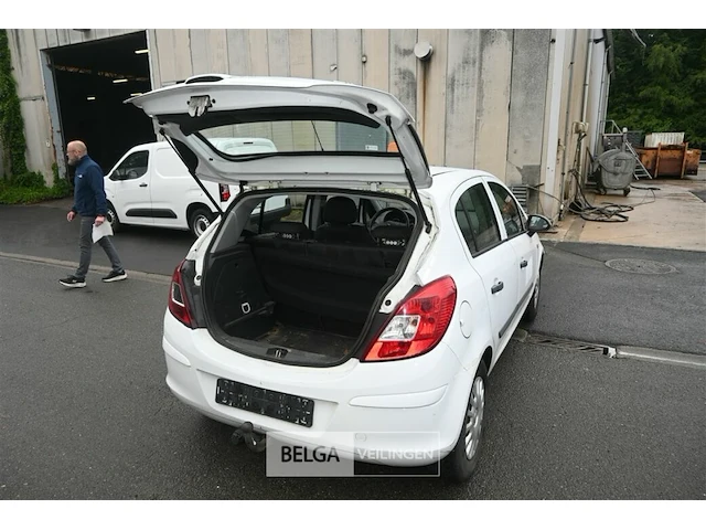 Opel corsa - afbeelding 20 van  27