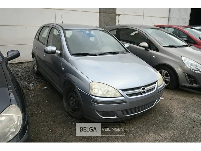 Opel corsa - afbeelding 4 van  10