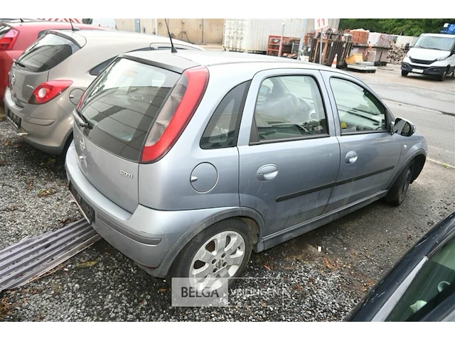 Opel corsa - afbeelding 5 van  10