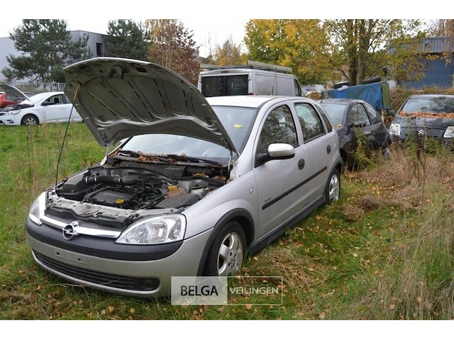Opel corsa - afbeelding 1 van  24