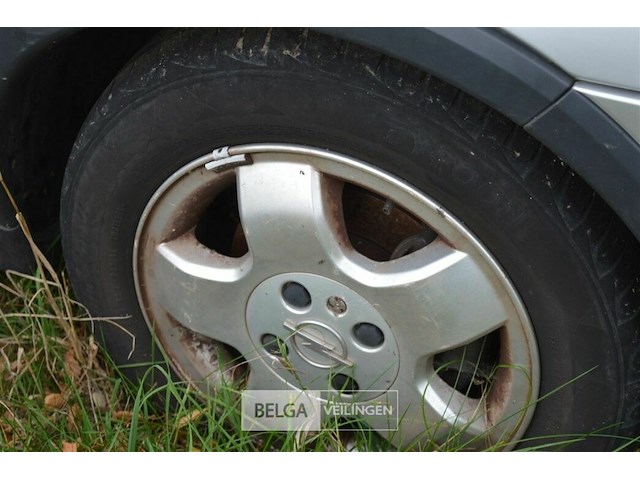 Opel corsa - afbeelding 16 van  24