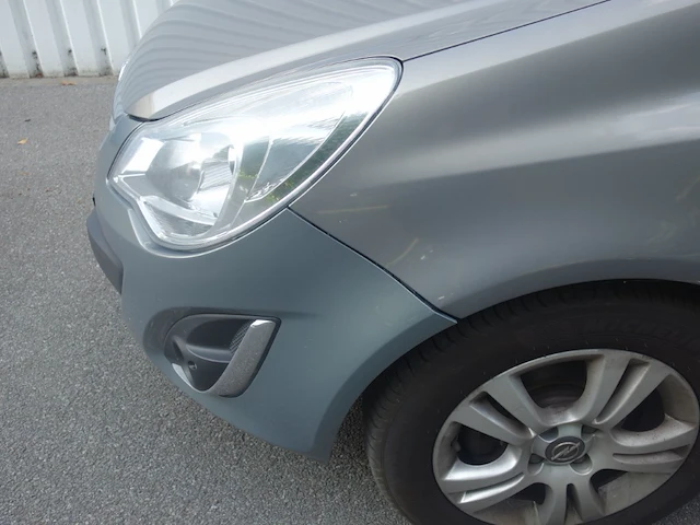 Opel corsa - afbeelding 8 van  19