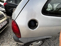 Opel corsa - afbeelding 8 van  17