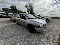 Opel corsa - afbeelding 11 van  17
